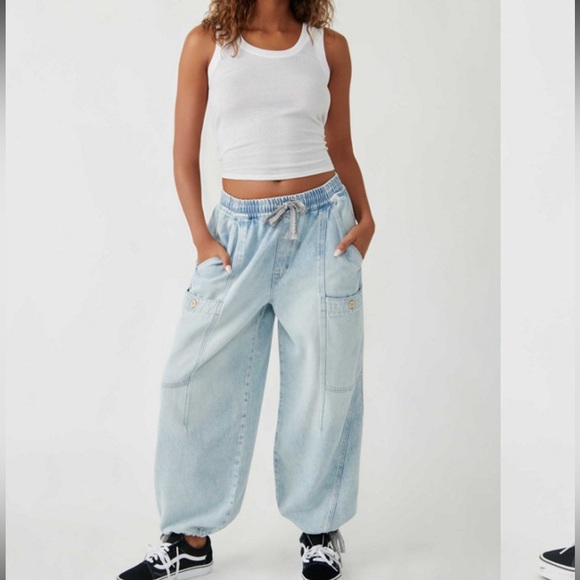 We The Free Bright-Eyed Low-Slung Jeans - Picture 1 of 7
